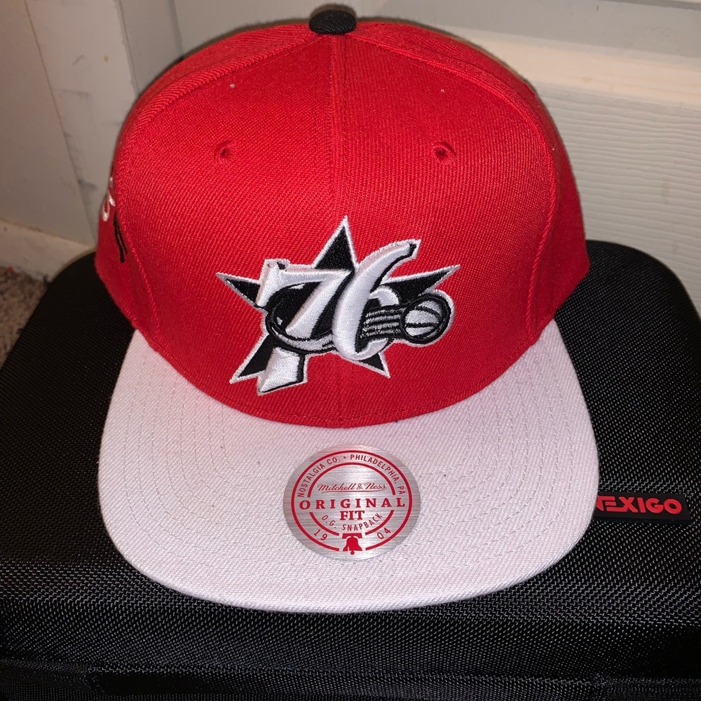 Mitchell & Ness Philadelphia 76ers Snapback